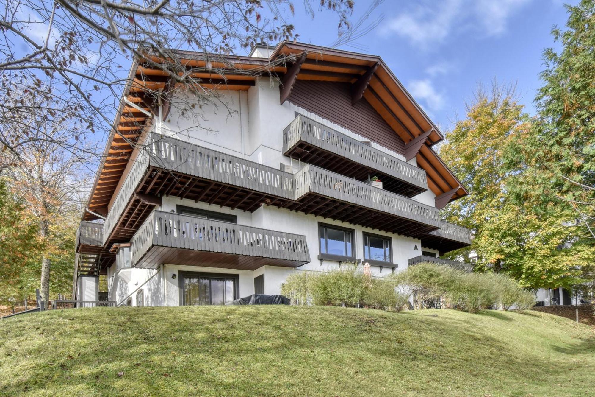 Elegant Apartment - View On Lake Tremblant & Mountain Mont-Tremblant Exterior photo